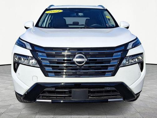 Everest White P 2024 Nissan Rogue Platinum