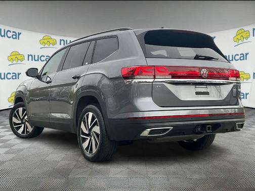 2024 Volkswagen Atlas 2.0T SE