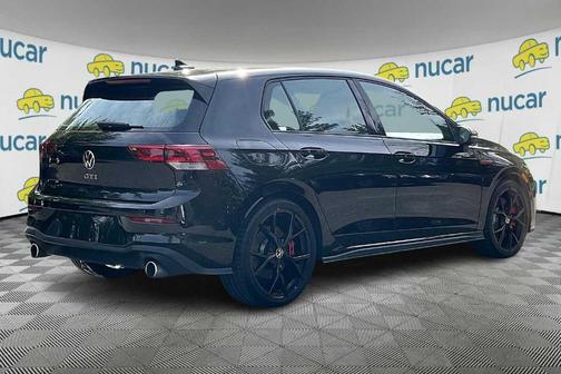 2024 Volkswagen Golf GTI 2.0T 380 SE
