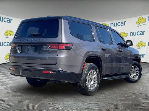 Gray 2024 Jeep Wagoneer Base