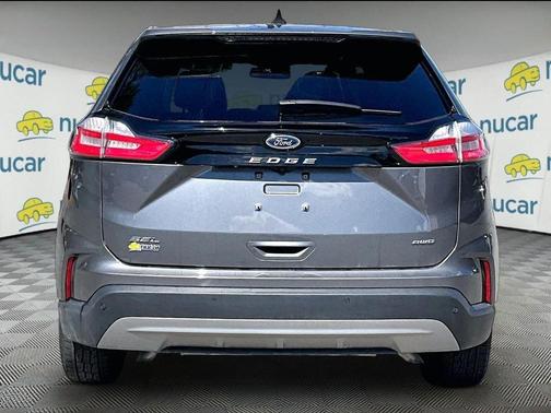 Gray 2024 Ford Edge SEL