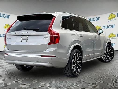 Gray 2023 Volvo XC90 B6 Plus 7-Seater