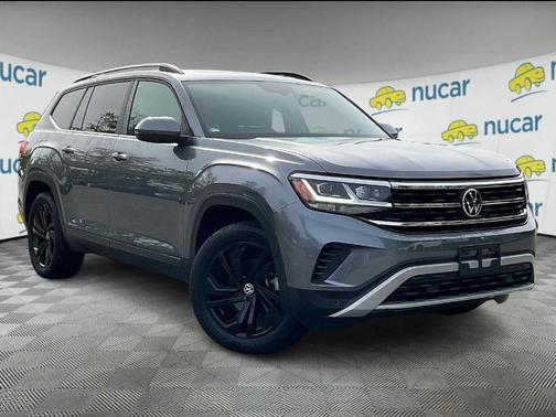 2022 Volkswagen Atlas 3.6L SE w/Technology