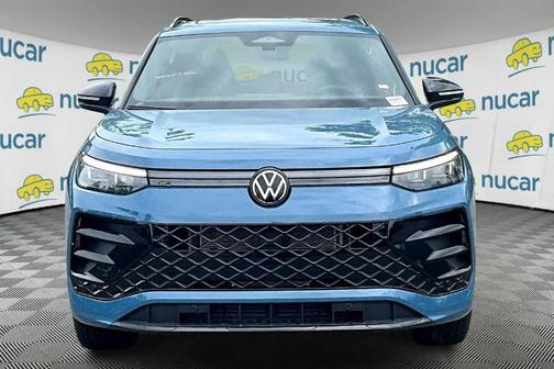 2025 Volkswagen Tiguan 2.0T SE R-Line Black