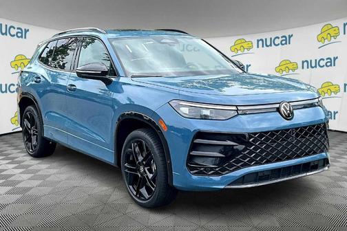2025 Volkswagen Tiguan 2.0T SE R-Line Black