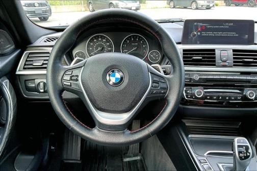 Photo 5 of 35 of 2016 BMW 328 i xDrive SULEV