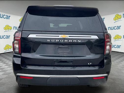 Black 2023 Chevrolet Suburban LT