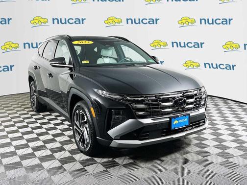 Black 2025 Hyundai TUCSON Limited