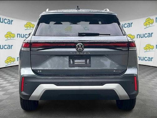 2025 Volkswagen Tiguan 2.0T SE