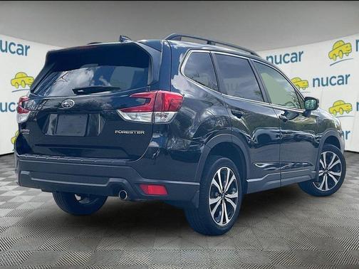 Crystal Black Silica 2019 Subaru Forester Limited