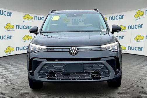2025 Volkswagen Taos 1.5T SE Black