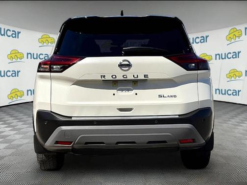 White / Black 2021 Nissan Rogue SL