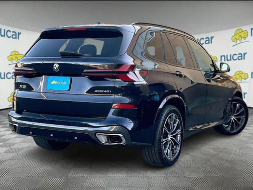 Black 2024 BMW X5 xDrive40i