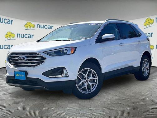 White 2022 Ford Edge SEL