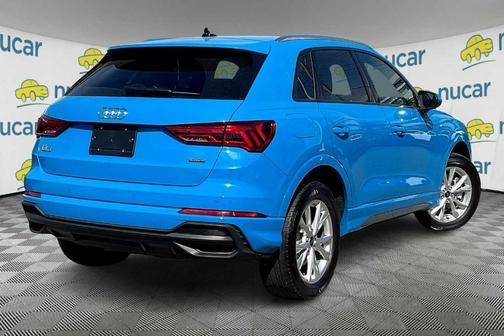 2023 Audi Q3 45 S line Premium