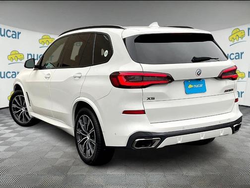 2023 BMW X5 M50i
