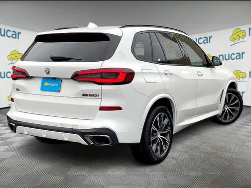 2023 BMW X5 M50i