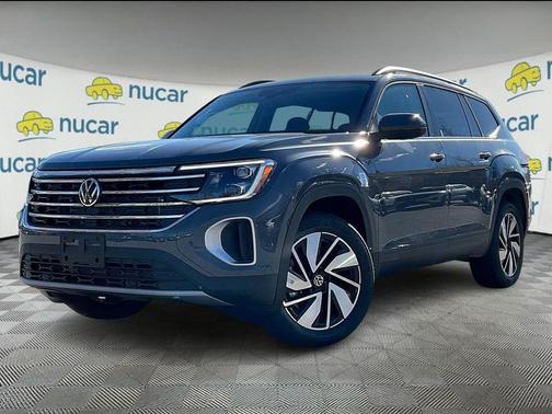 Pure Gray 2026 Volkswagen Atlas 2.0T SE w/Technology