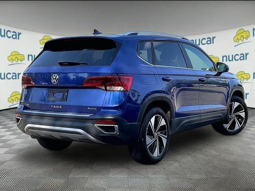 Blue Dusk 2023 Volkswagen Taos 1.5T SE