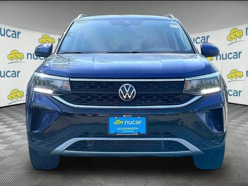 Blue Dusk 2023 Volkswagen Taos 1.5T SE
