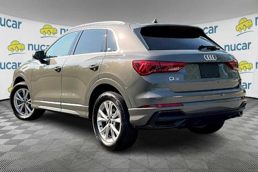 2021 Audi Q3 45 S line Premium