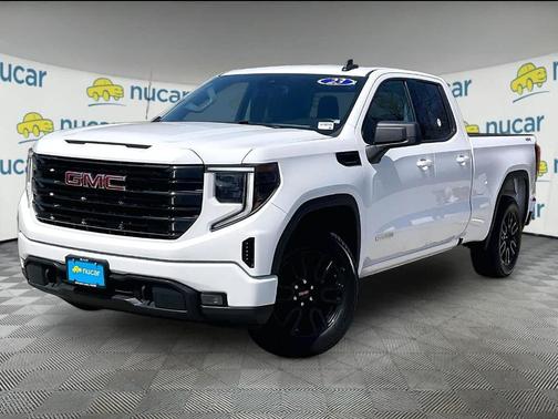 White 2023 GMC Sierra 1500 Elevation