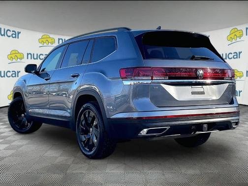 2025 Volkswagen Atlas 2.0T SE