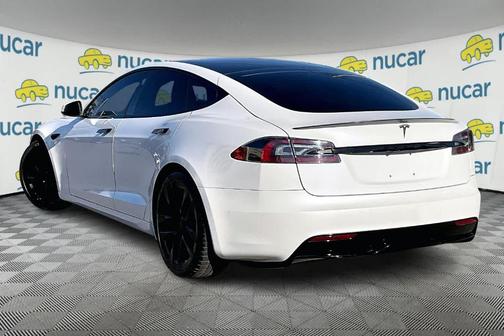 2021 Tesla Model S Plaid