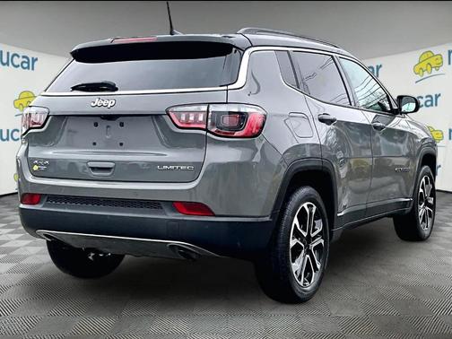 Gray 2023 Jeep Compass Limited