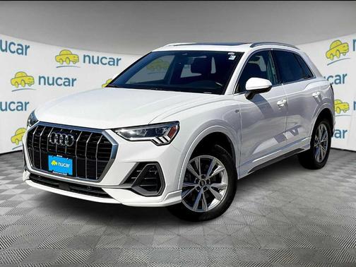 2024 Audi Q3 45 S line Premium