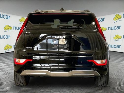 Black 2024 Kia Niro EV Wind
