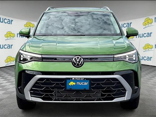 2025 Volkswagen Taos 1.5T SEL