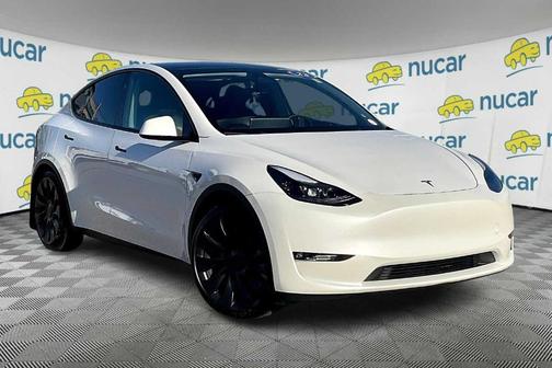 2023 Tesla Model Y Performance