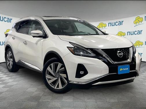 White 2019 Nissan Murano SL