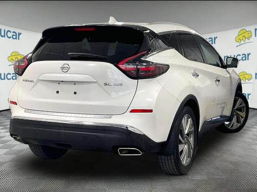 White 2019 Nissan Murano SL