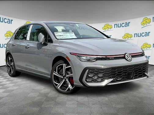 2025 Volkswagen Golf GTI 2.0T SE