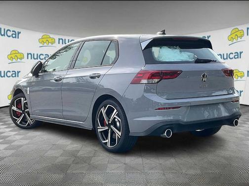 2025 Volkswagen Golf GTI 2.0T SE