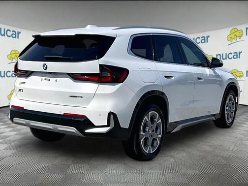 White 2023 BMW X1 xDrive28i