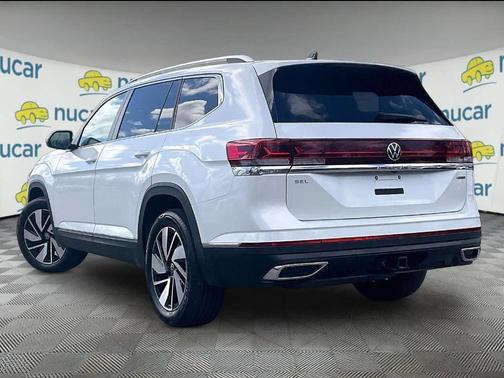 Opal White Pearl Effect 2025 Volkswagen Atlas 2.0T SEL