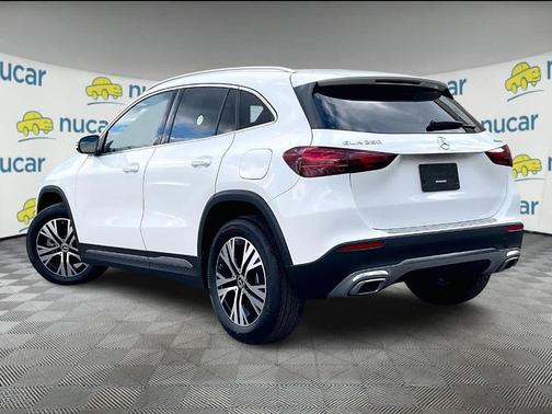 2025 Mercedes-Benz GLA 250 Base 4MATIC