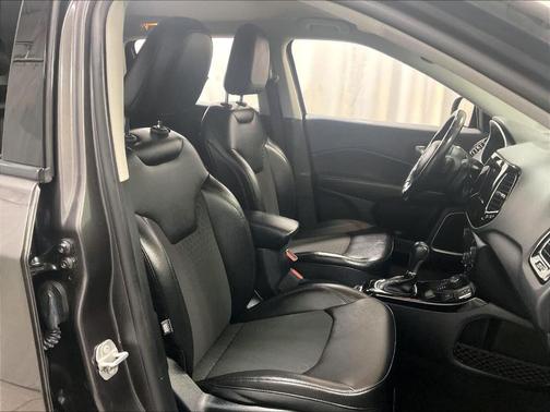 2021 Jeep Compass Altitude