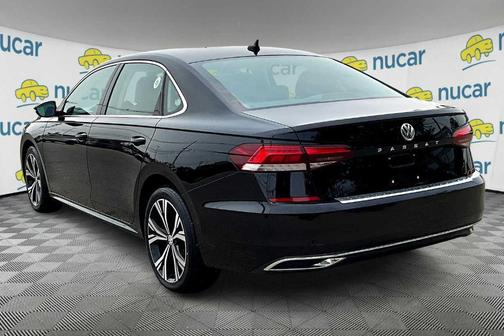 2022 Volkswagen Passat 2.0T SE