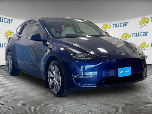 Blue 2023 Tesla Model Y Long Range