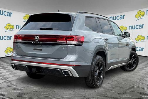 2024 Volkswagen Atlas 2.0T Peak Edition SE w/Technology