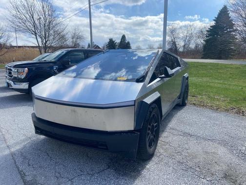 Silver 2024 Tesla Cybertruck Base