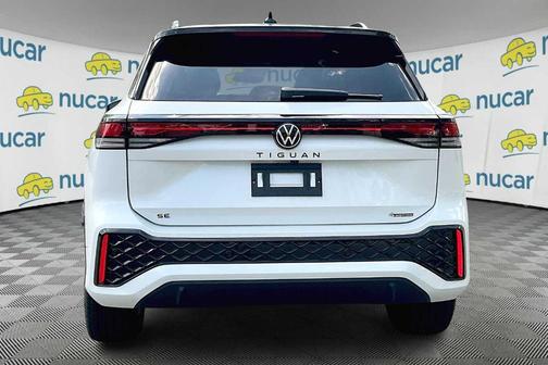 2025 Volkswagen Tiguan 2.0T SE R-Line Black