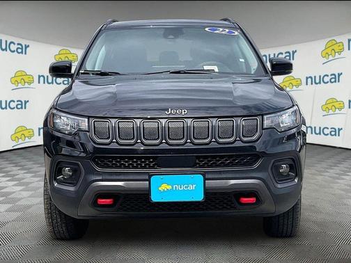 Black 2022 Jeep Compass Trailhawk