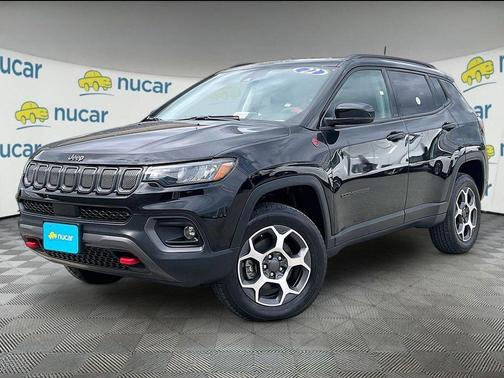 Black 2022 Jeep Compass Trailhawk