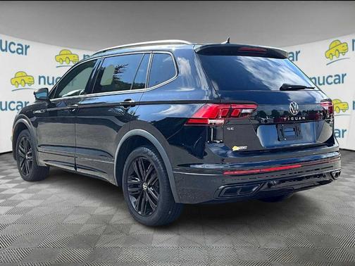 2022 Volkswagen Tiguan 2.0T SE R-Line Black
