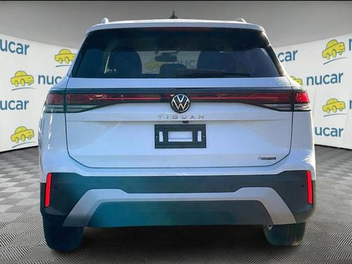2025 Volkswagen Tiguan 2.0T S